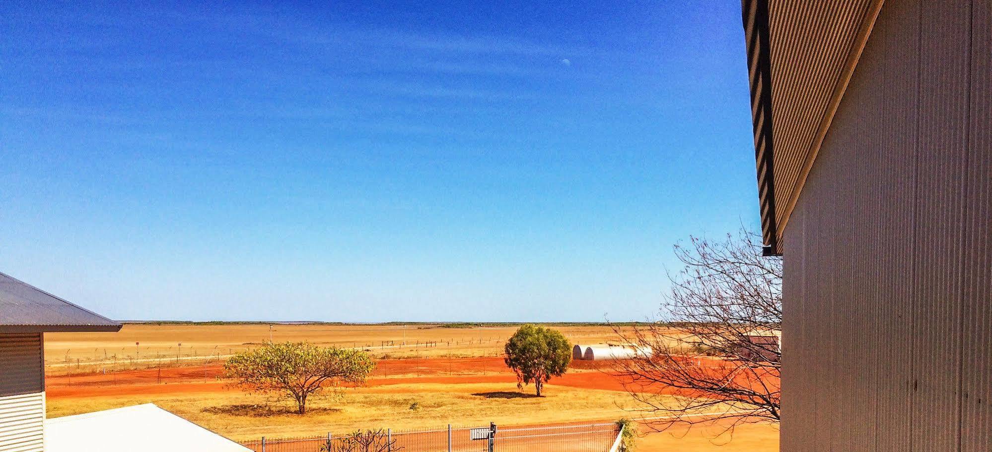 Spinifex Hotel Derby Extérieur photo